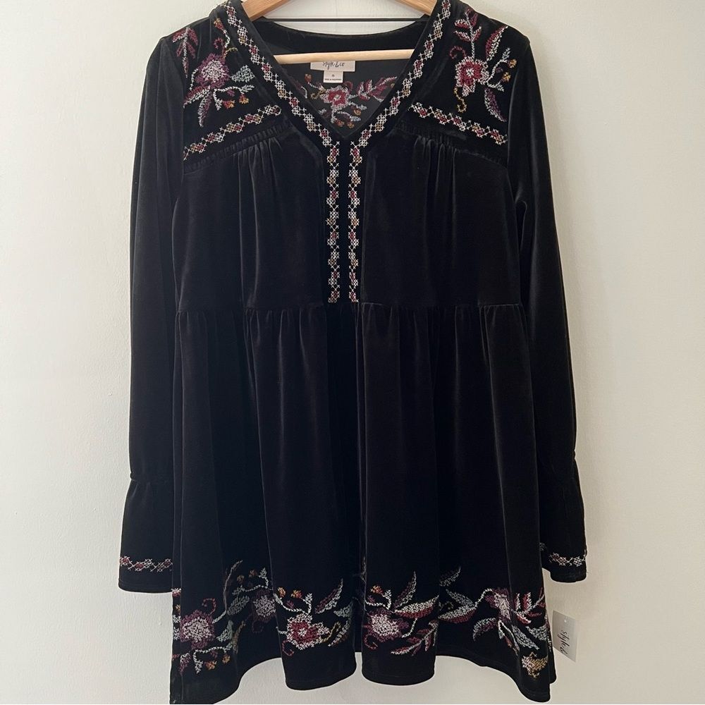 NWT Peasant Tunic Top Velvet Embroidered  Folk Fairy Grunge Size iSmall